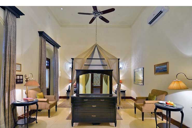 Varanasi luxury tour package